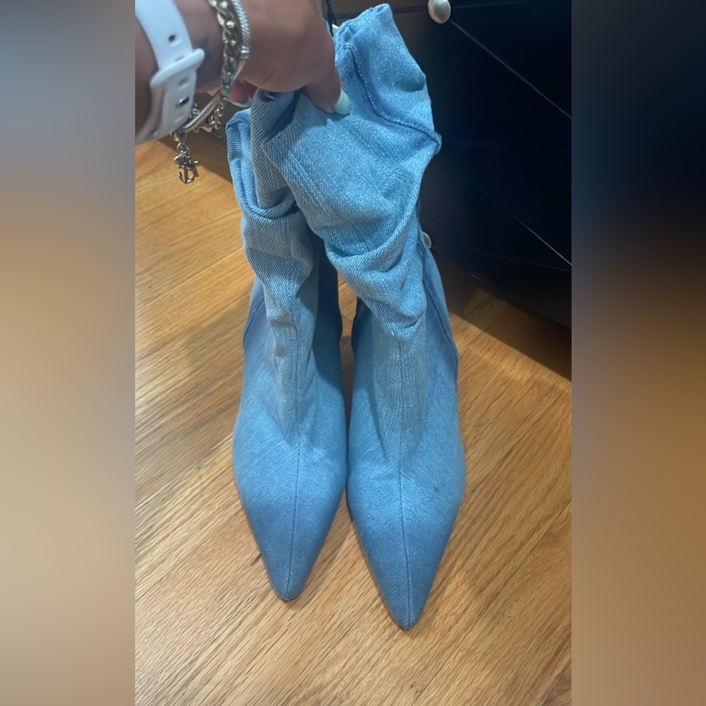 Brand new Zara Jean boots